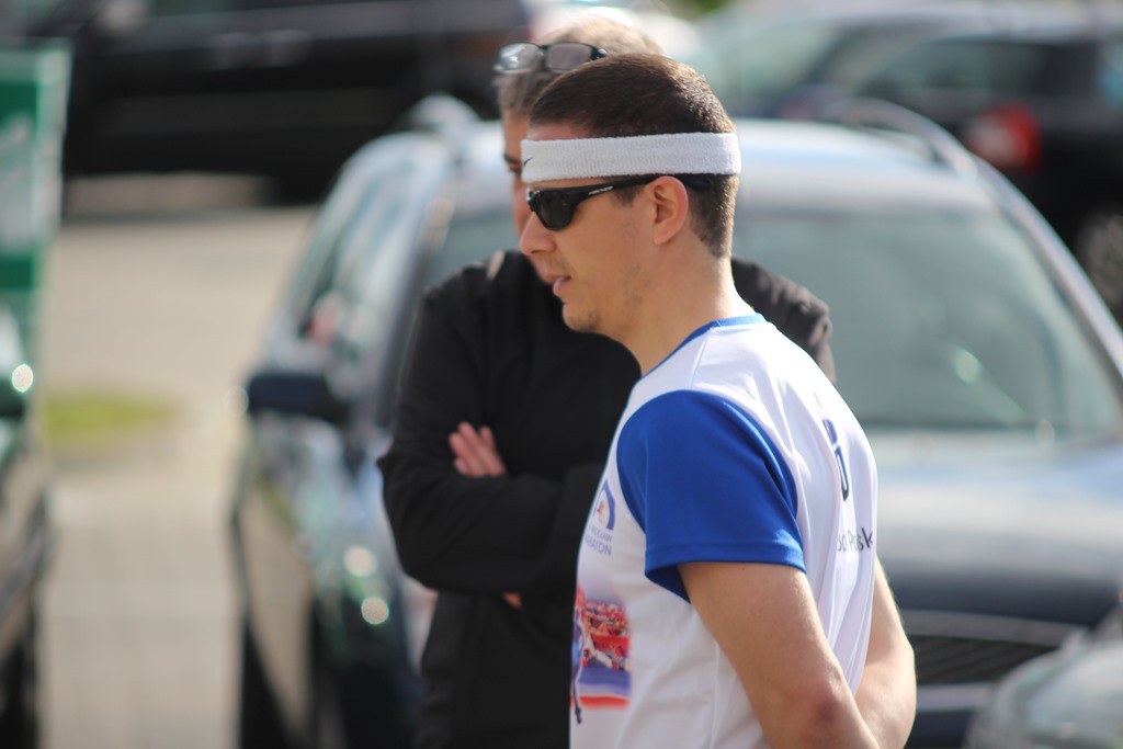 Biegowy czwartek pod Decathlonem po raz drugi