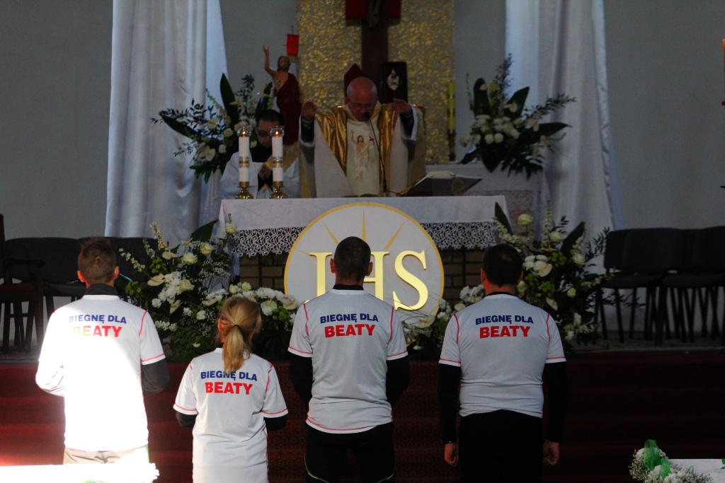 Biegną dla Beaty do Częstochowy