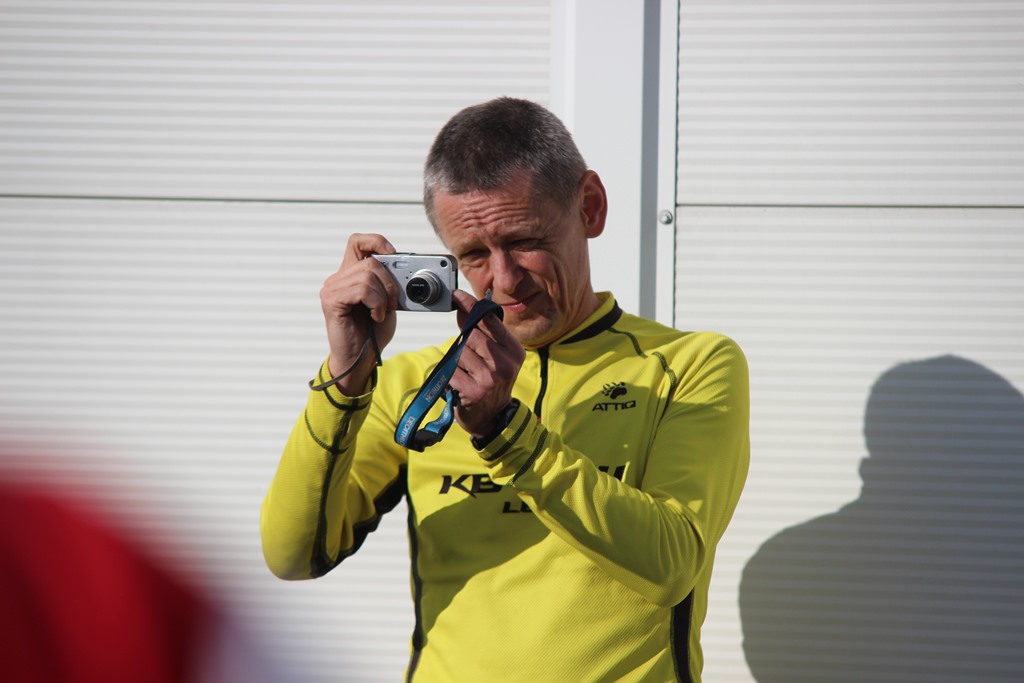 Biegowy czwartek pod Decathlonem po raz drugi