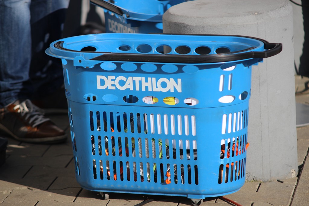 Biegowy czwartek pod Decathlonem po raz drugi