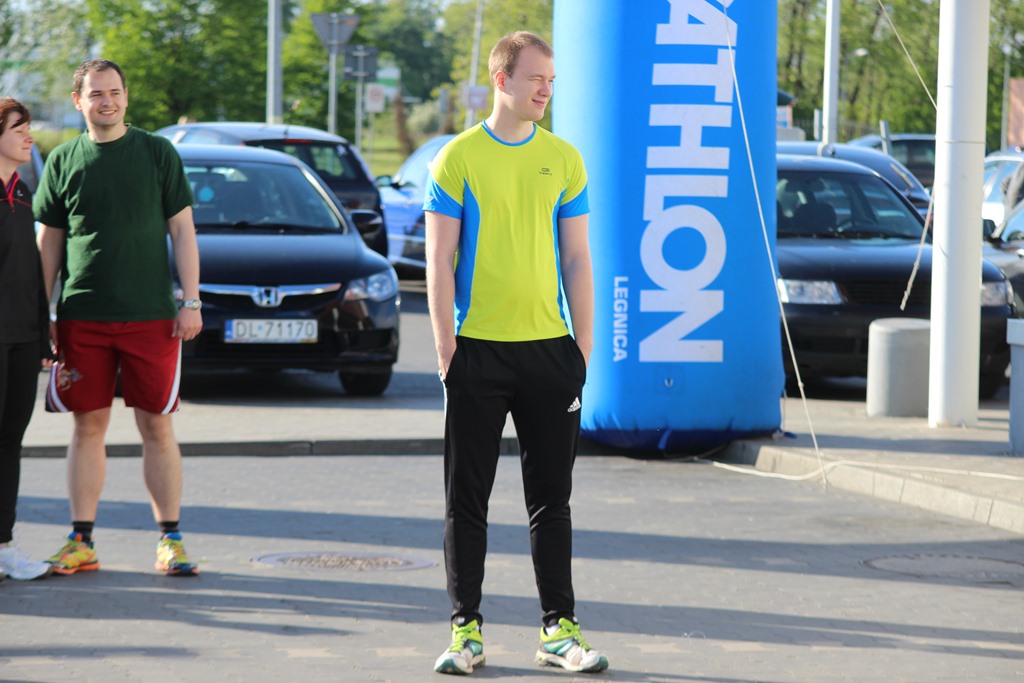 Biegowy czwartek pod Decathlonem po raz drugi