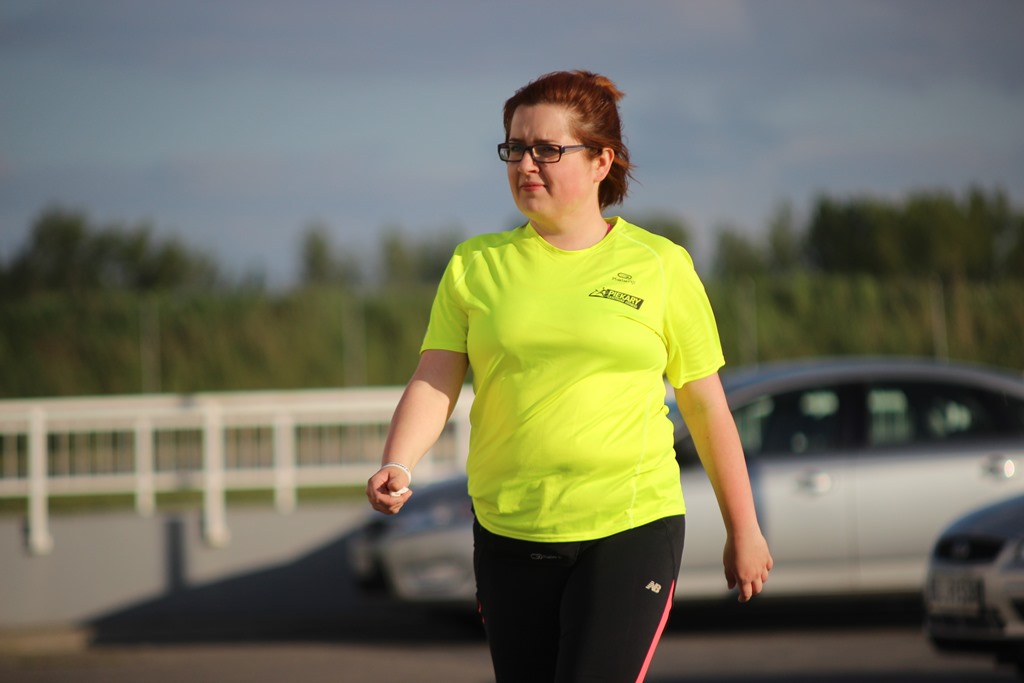 Biegowy czwartek pod Decathlonem po raz drugi