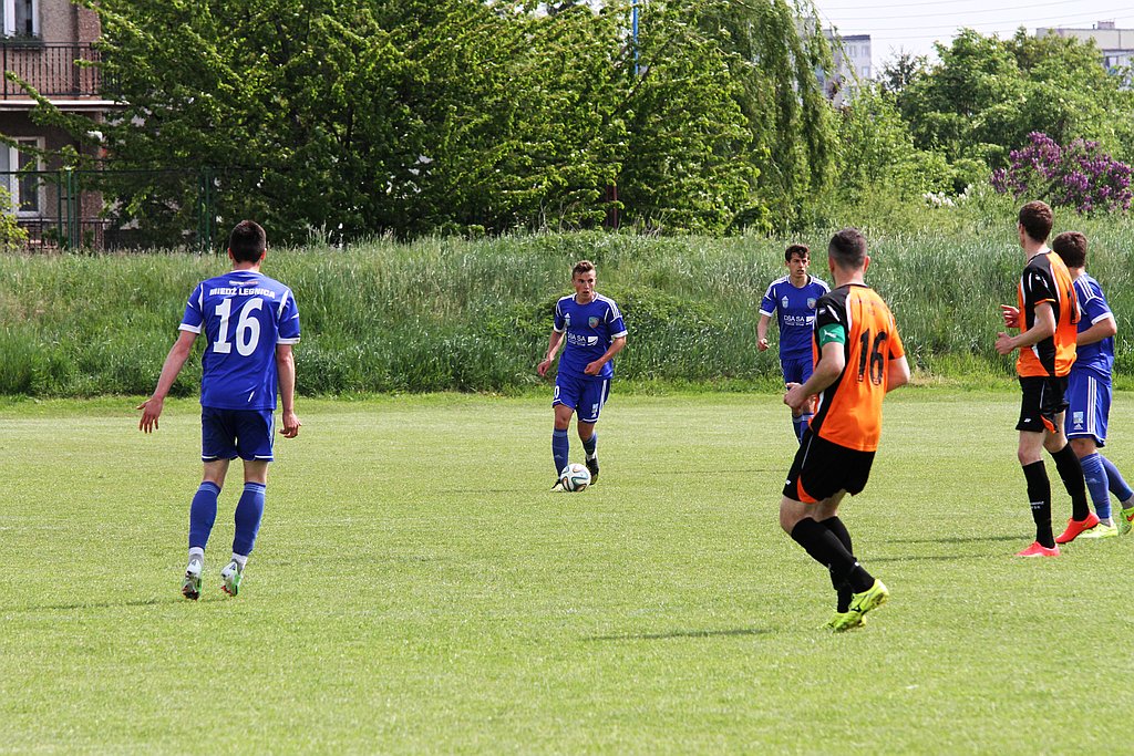 4. liga: Miedź II - Włókniarz 5:2 (3:0)