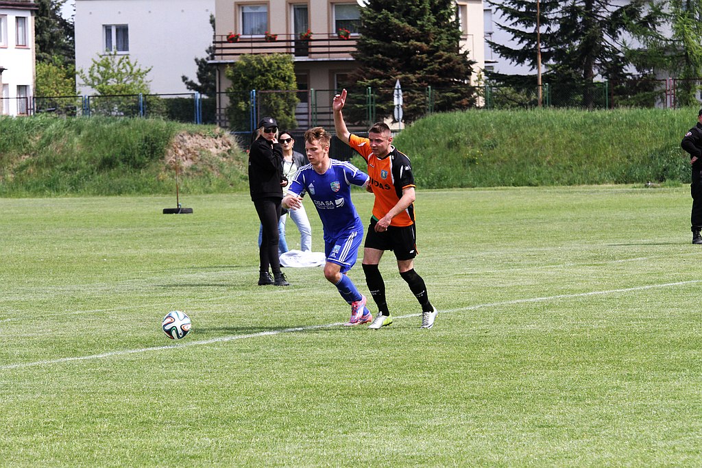 4. liga: Miedź II - Włókniarz 5:2 (3:0)