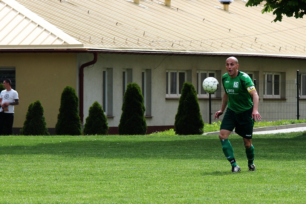 Okręgówka: KS Legnickie Pole - Kuźnia Jawor 3:4