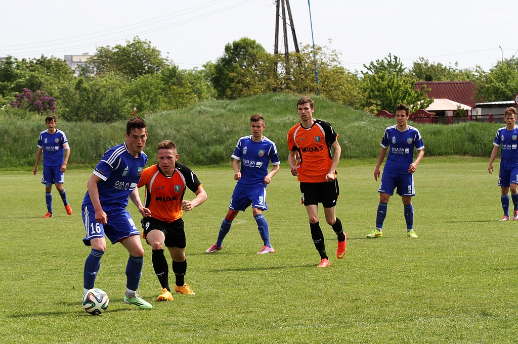 4. liga: Miedź II - Włókniarz 5:2 (3:0)