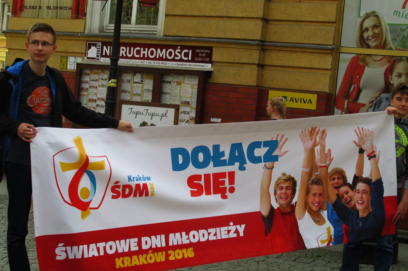 Legnicka młodzież zatańczyła dla Jana Pawła II