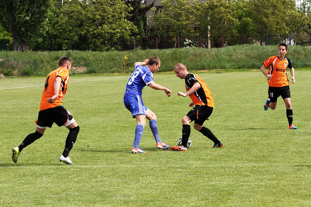 4. liga: Miedź II - Włókniarz 5:2 (3:0)