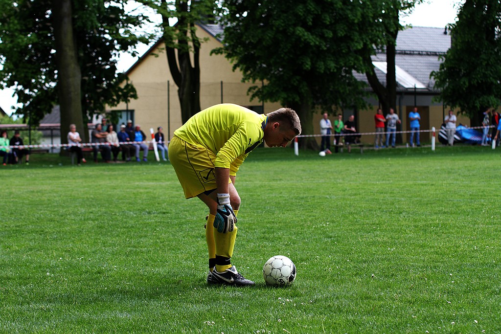 Okręgówka: KS Legnickie Pole - Kuźnia Jawor 3:4