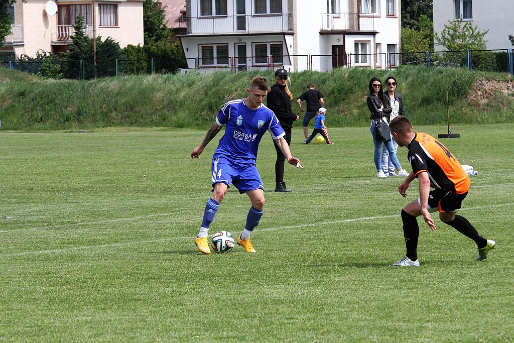 4. liga: Miedź II - Włókniarz 5:2 (3:0)