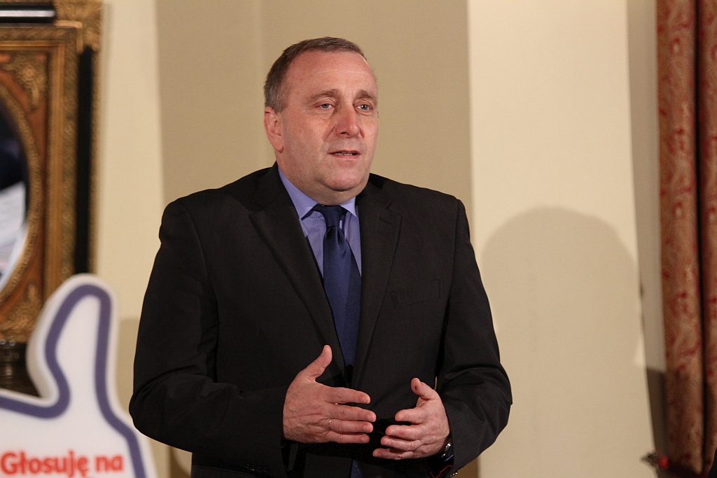 Schetyna agitował w Legnicy za Komorowskim