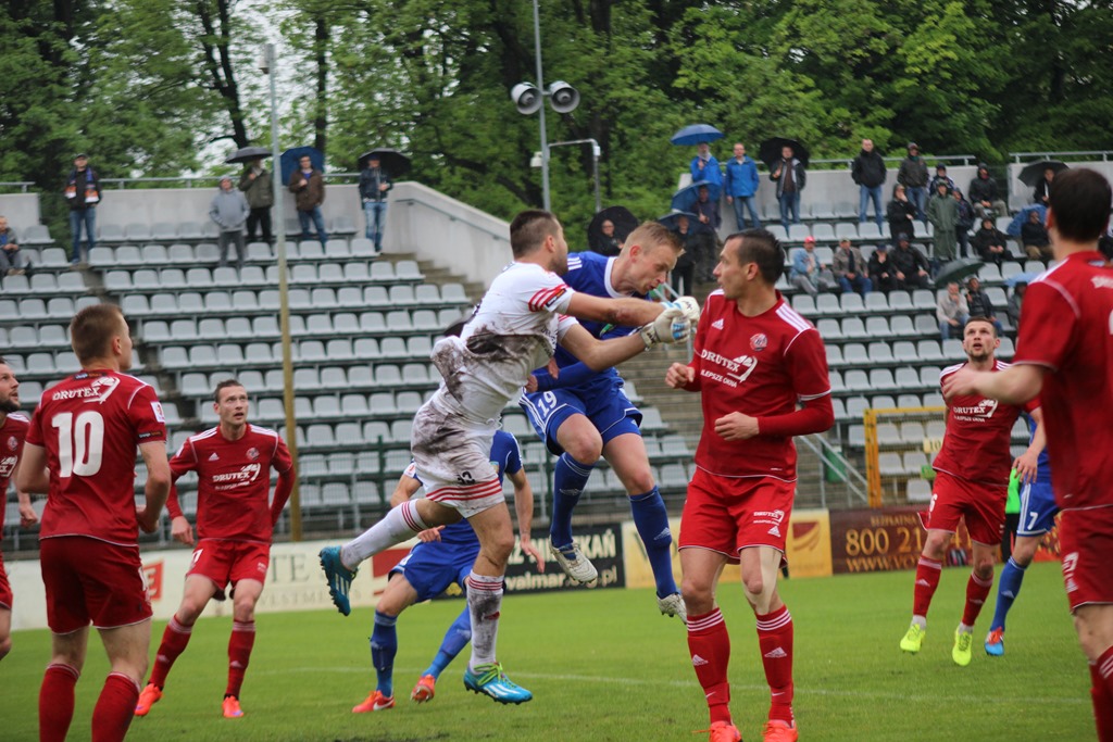 Piękny gol Kakoko dał Miedzi trzy punkty!