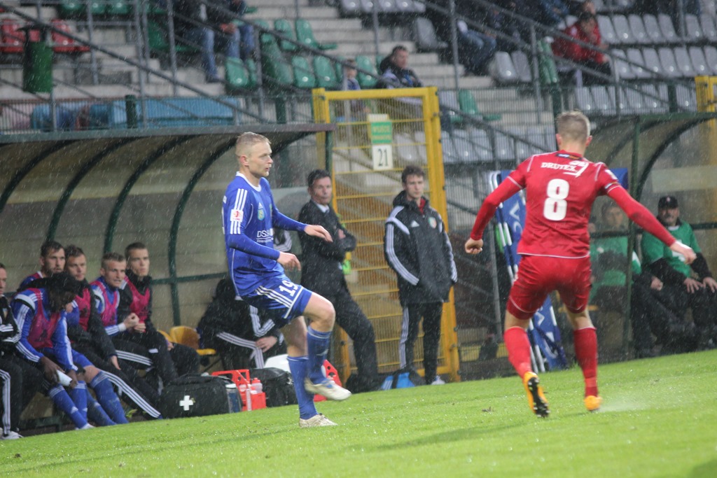 Piękny gol Kakoko dał Miedzi trzy punkty!