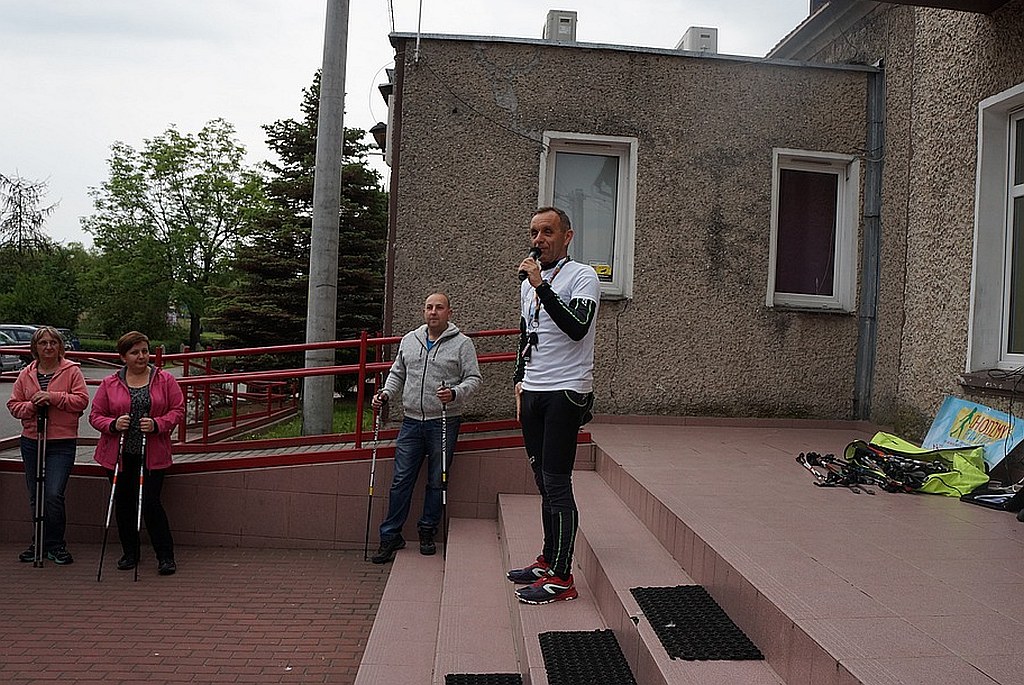 W Kunicach uczą się chodzić prawidłowo
