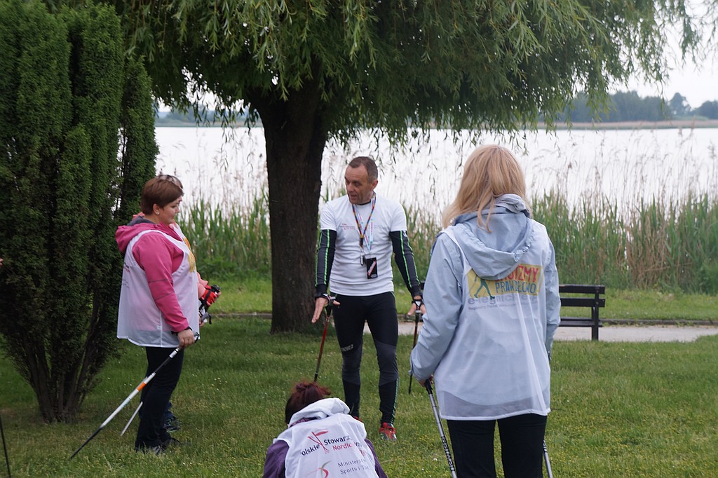 W Kunicach uczą się chodzić prawidłowo