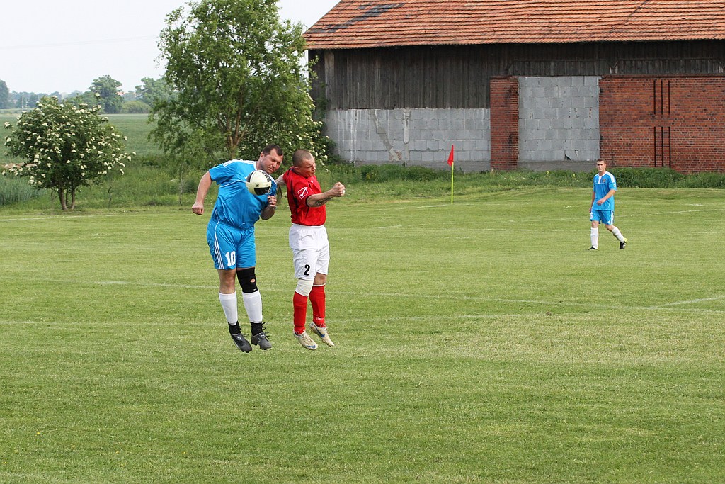 Klasa A: Albatros - Czarni 3:3