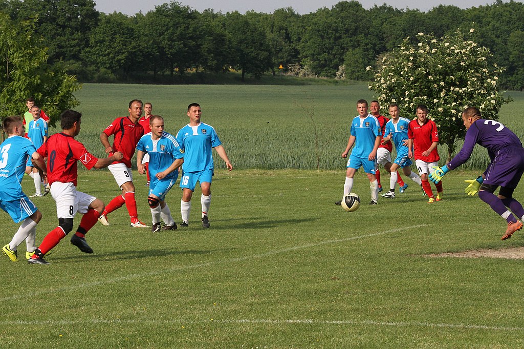 Klasa A: Albatros - Czarni 3:3