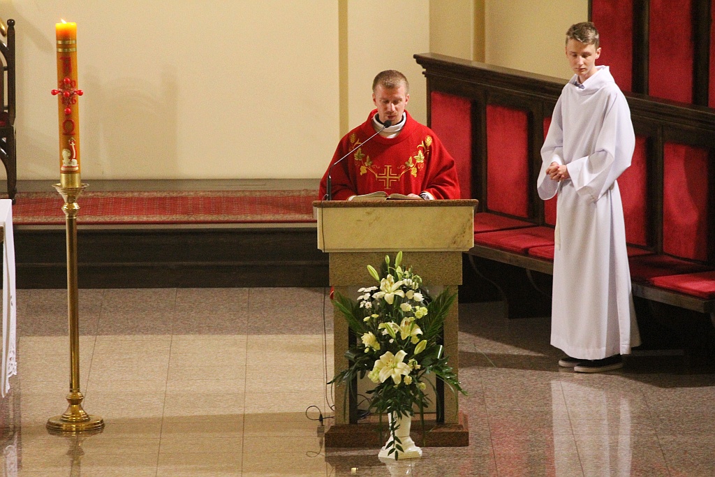 Chóry w kościele NSPJ w Legnicy