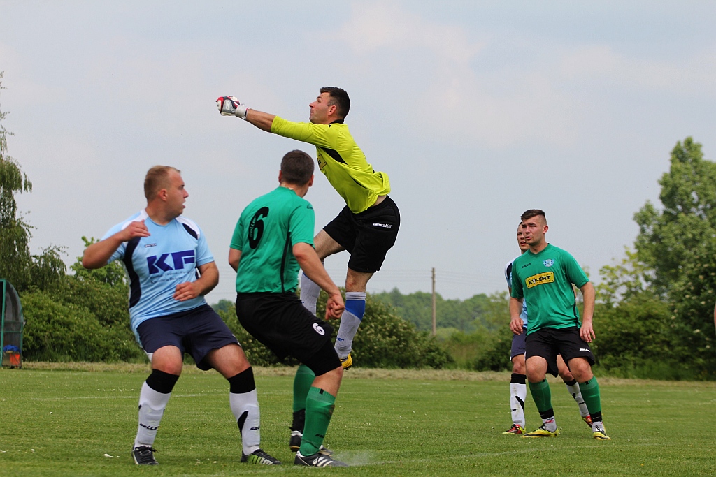 Klasa A: Mewa - Błękitni 1:4