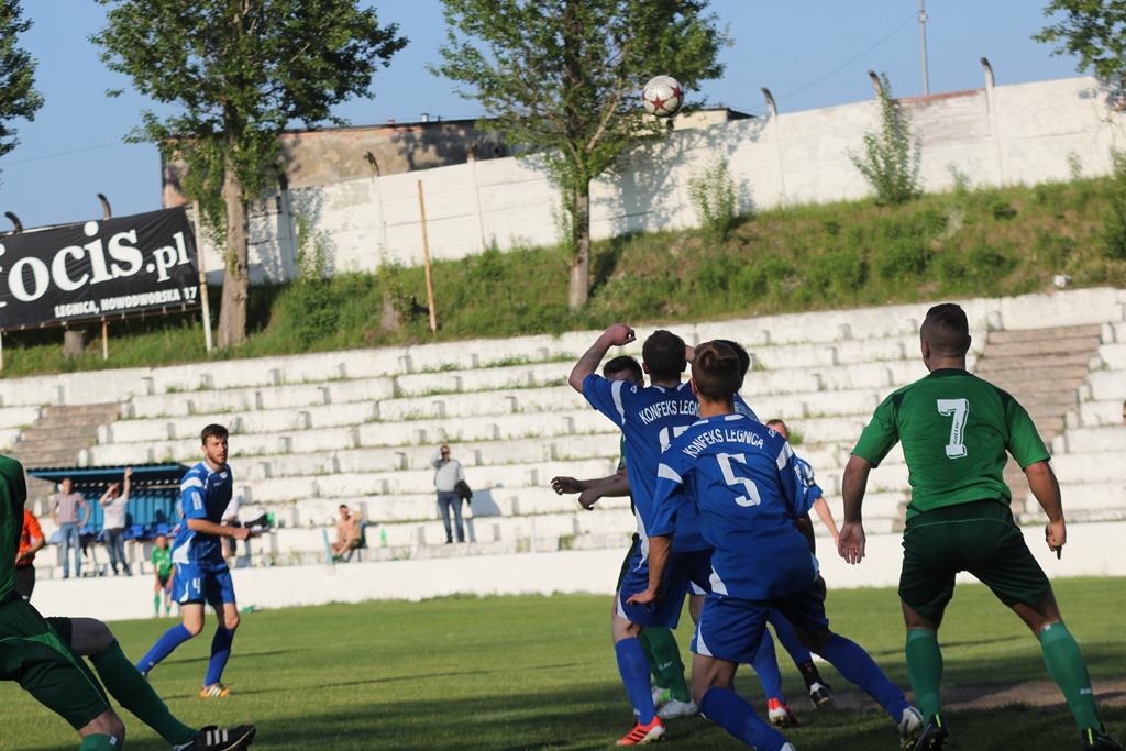 Derby na remis. Legnickie Pole wita się z Klasą A