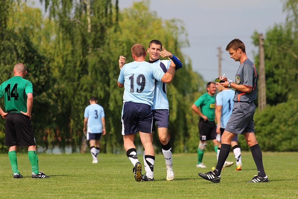 Klasa A: Mewa - Błękitni 1:4