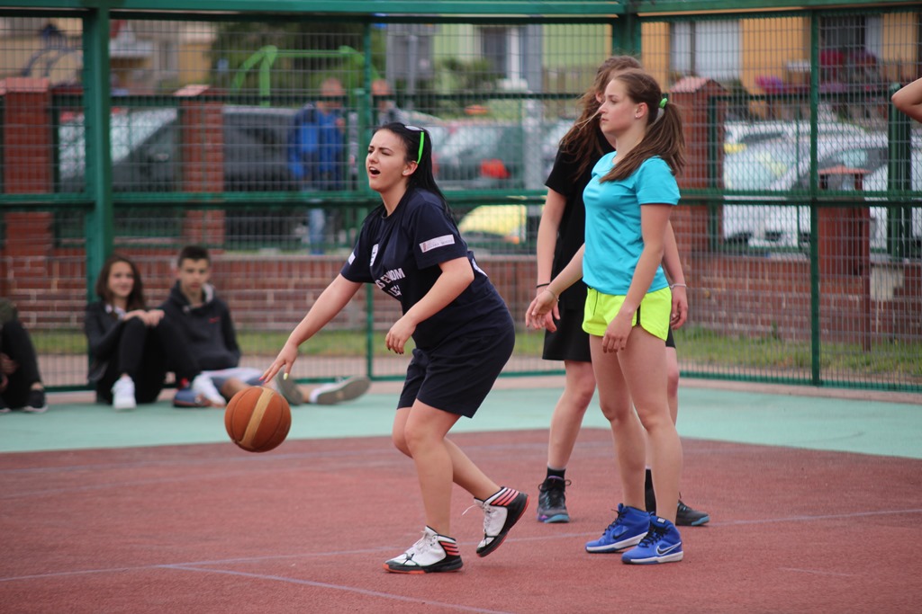 Ekonom zorganizował turniej koszykarski Streetball 3x3
