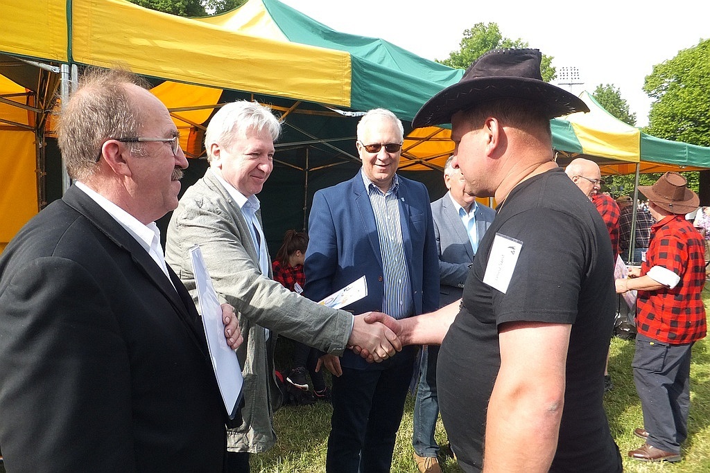 Rodzinny triumf w walce o Srebrne Klucze