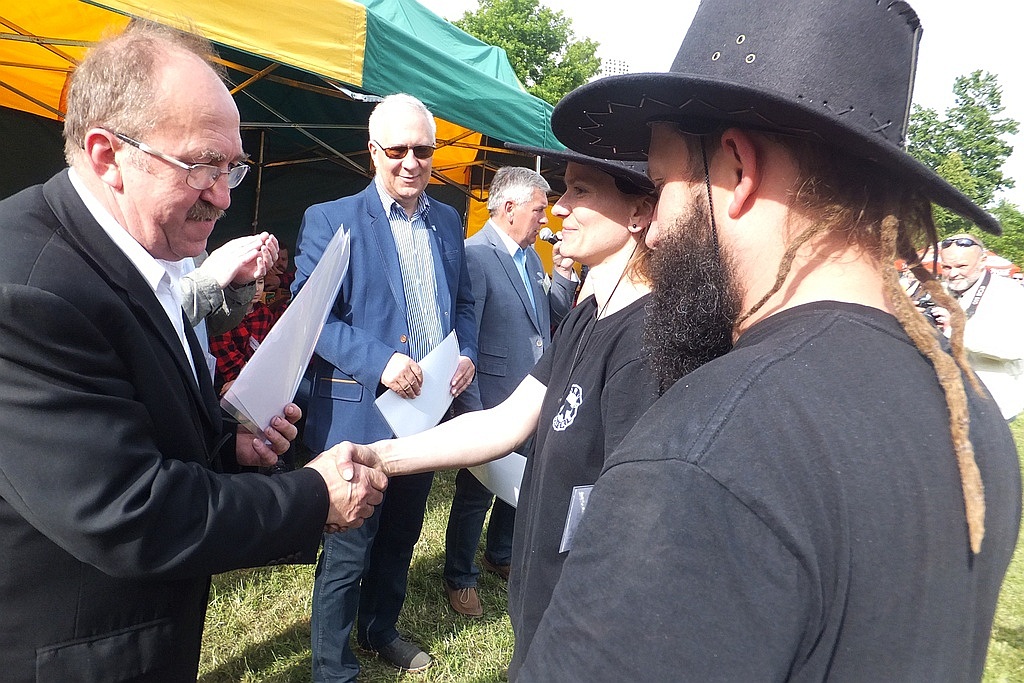 Rodzinny triumf w walce o Srebrne Klucze