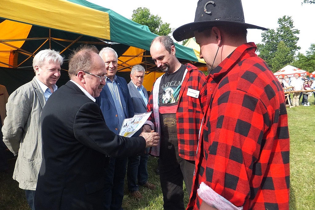 Rodzinny triumf w walce o Srebrne Klucze