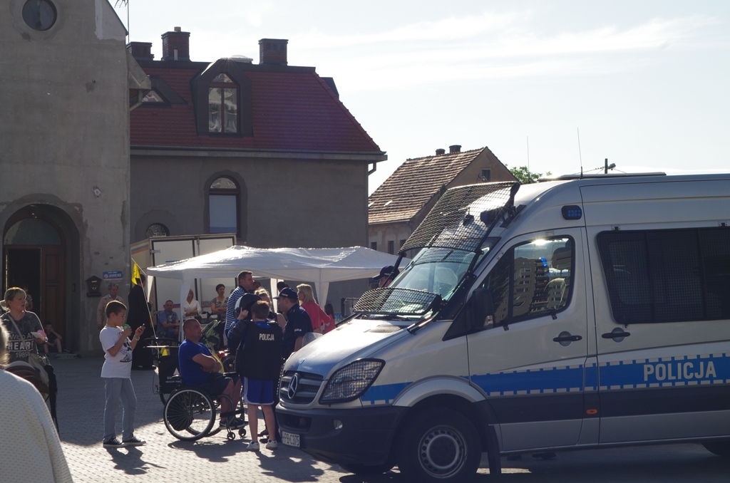 Festyn parafialny na Piekarach