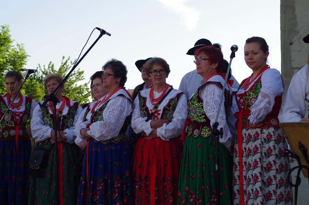 Festyn parafialny na Piekarach