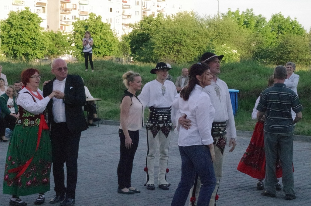 Festyn parafialny na Piekarach