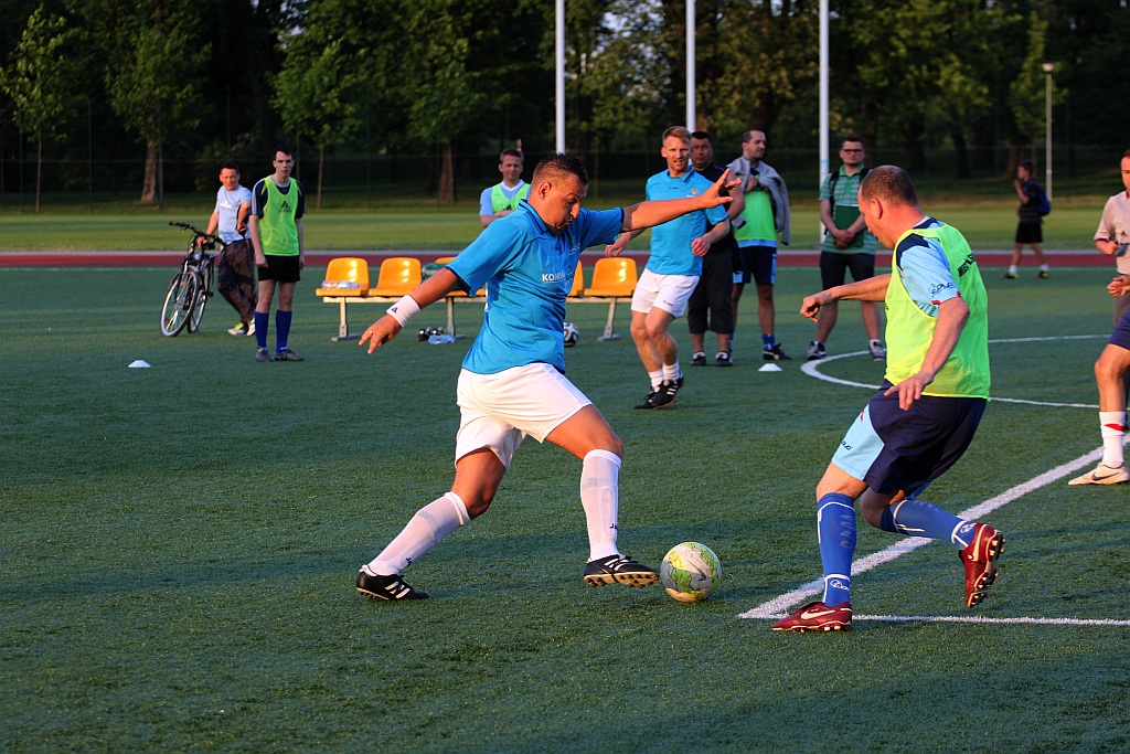 Liga Biznesu: FOCIS Kominki i Oldboje zagrają w finale!