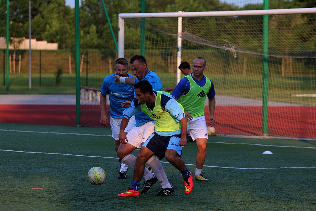 Liga Biznesu: FOCIS Kominki i Oldboje zagrają w finale!