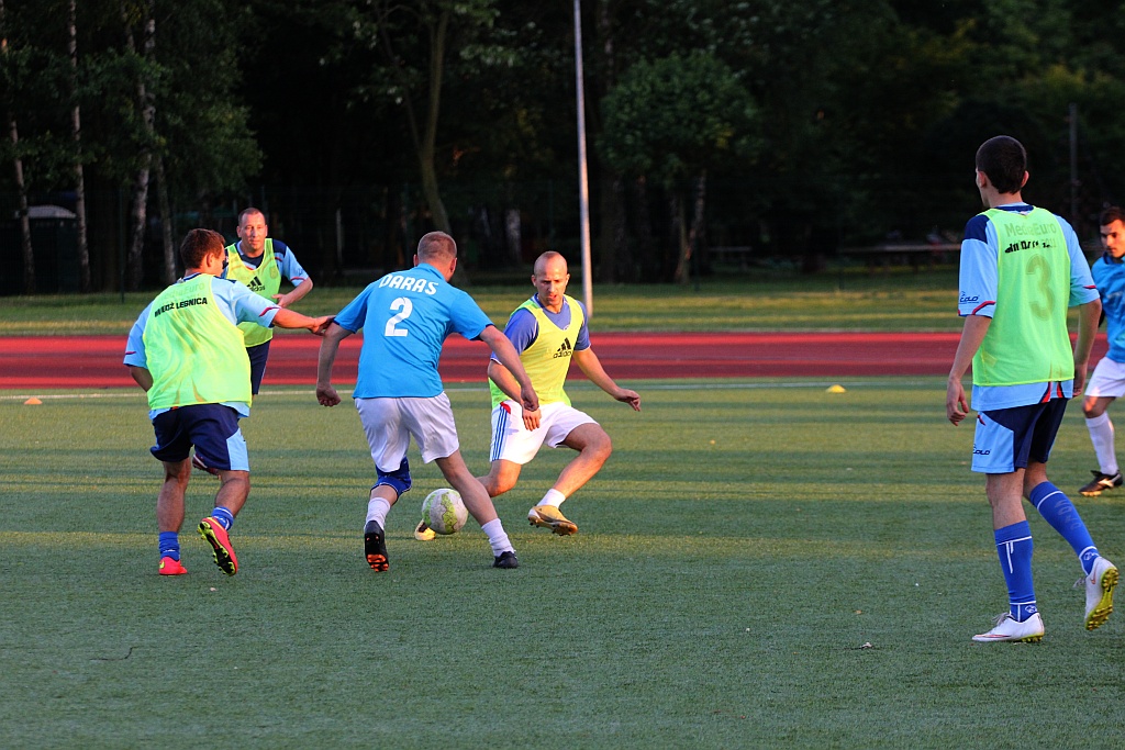 Liga Biznesu: FOCIS Kominki i Oldboje zagrają w finale!