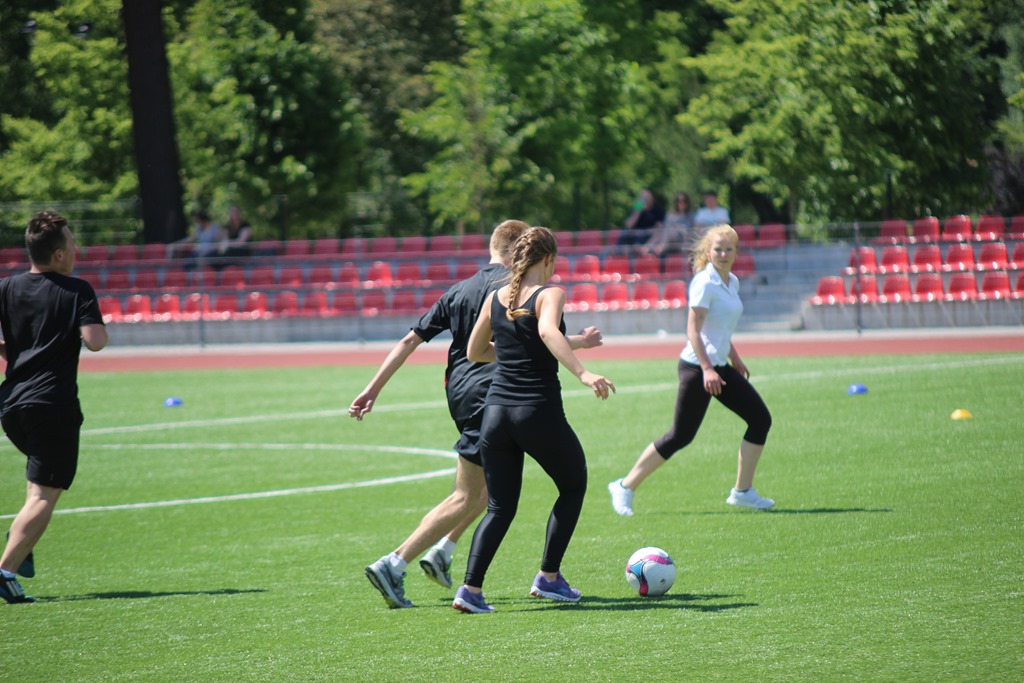 Dzień Sportu w II LO w Legnicy