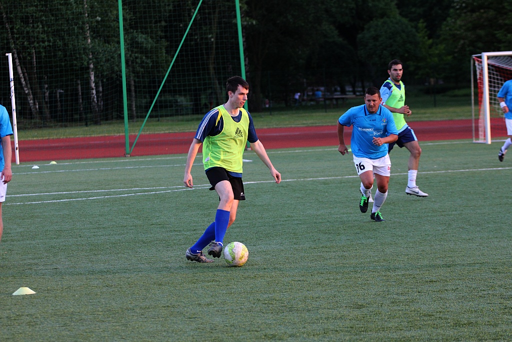 Liga Biznesu: FOCIS Kominki i Oldboje zagrają w finale!