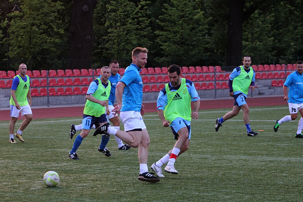 Liga Biznesu: FOCIS Kominki i Oldboje zagrają w finale!