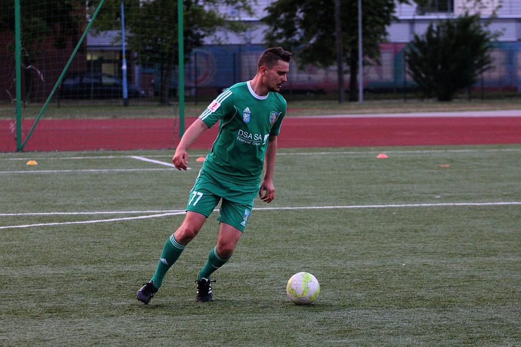 Liga Biznesu: FOCIS Kominki i Oldboje zagrają w finale!