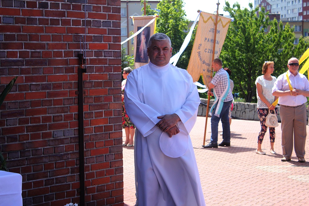 Tysiące legniczan przeszło w procesjach
