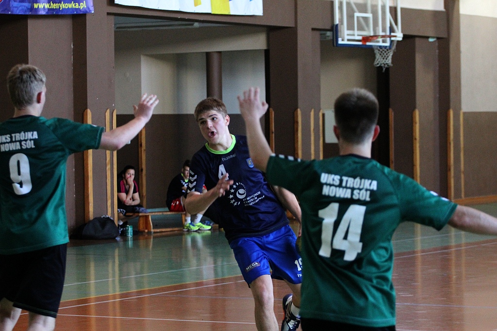 Szczypiorniści walczą w Lion Cup 2015 cz2