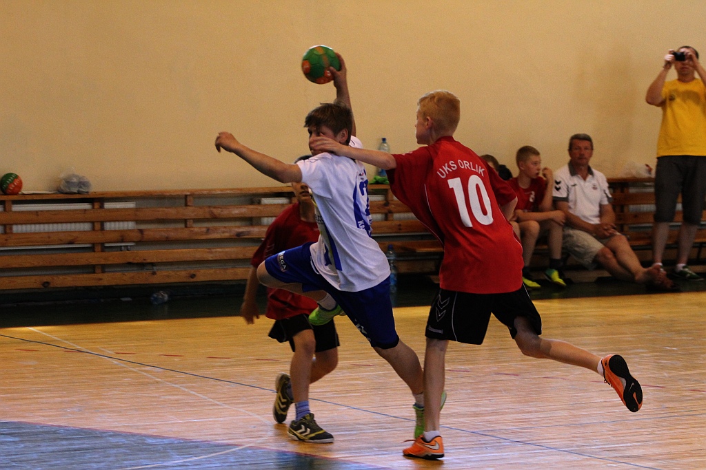Szczypiorniści walczą w Lion Cup 2015 cz.3