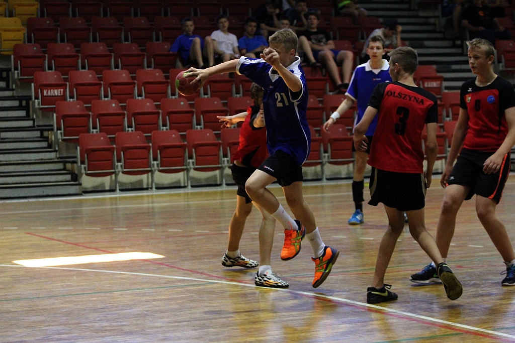 Szczypiorniści walczą w Lion Cup 2015 cz.3