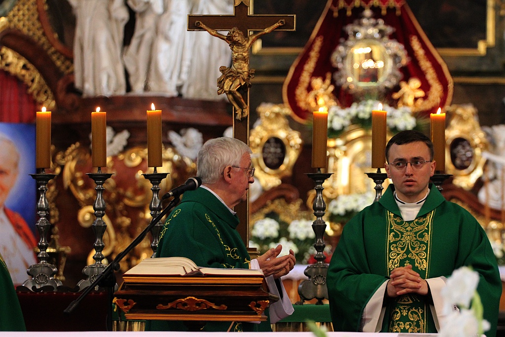 Związkowcy pielgrzymowali do Krzeszowa