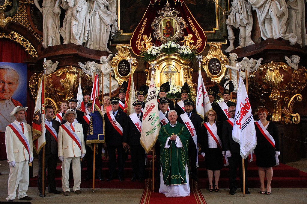 Związkowcy pielgrzymowali do Krzeszowa