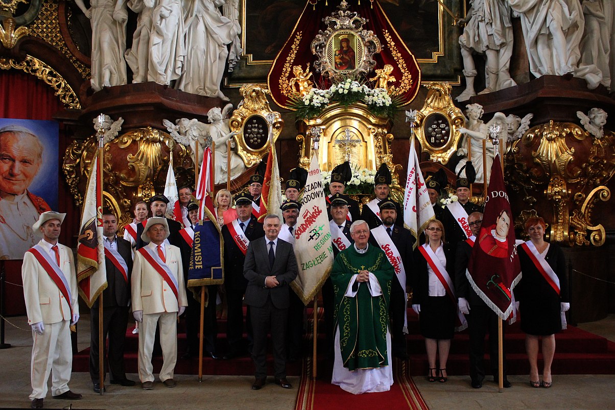 Związkowcy pielgrzymowali do Krzeszowa