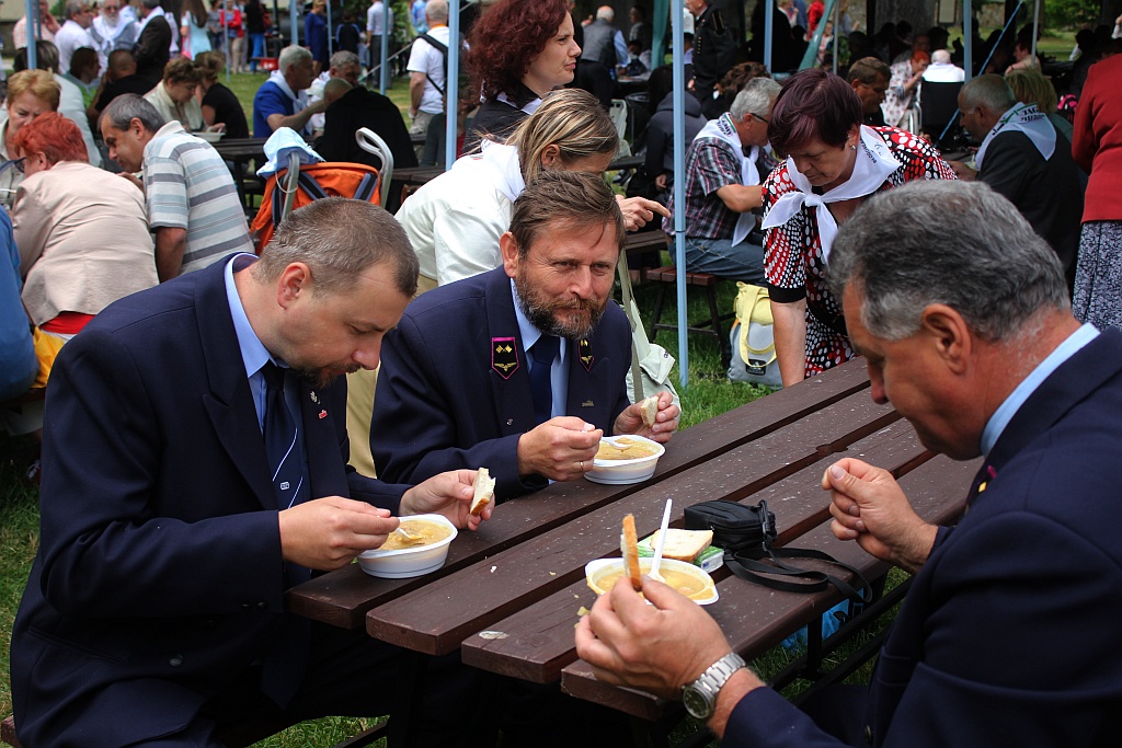 Związkowcy pielgrzymowali do Krzeszowa