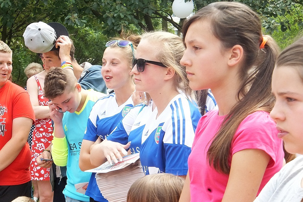 Legniczanie bawią się na festynie LSM cz1
