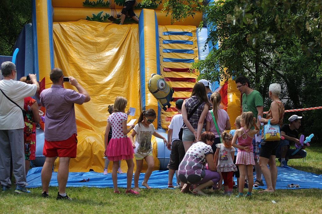 Legniczanie bawią się na festynie LSM cz2
