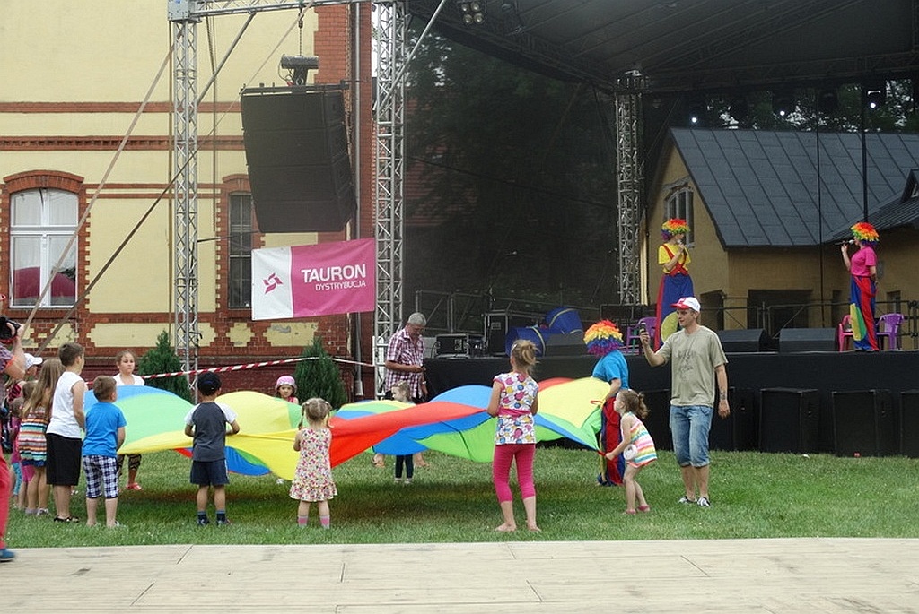 Henrykalia pod znakiem deszczu i disco polo
